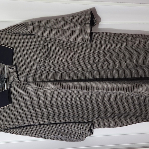 Van Heusen Polo - Picture 1 of 4